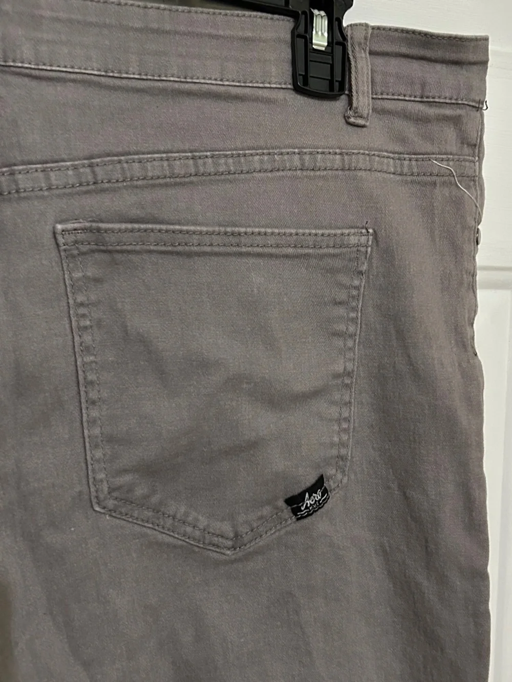 Aeropostale, 42/30, gray